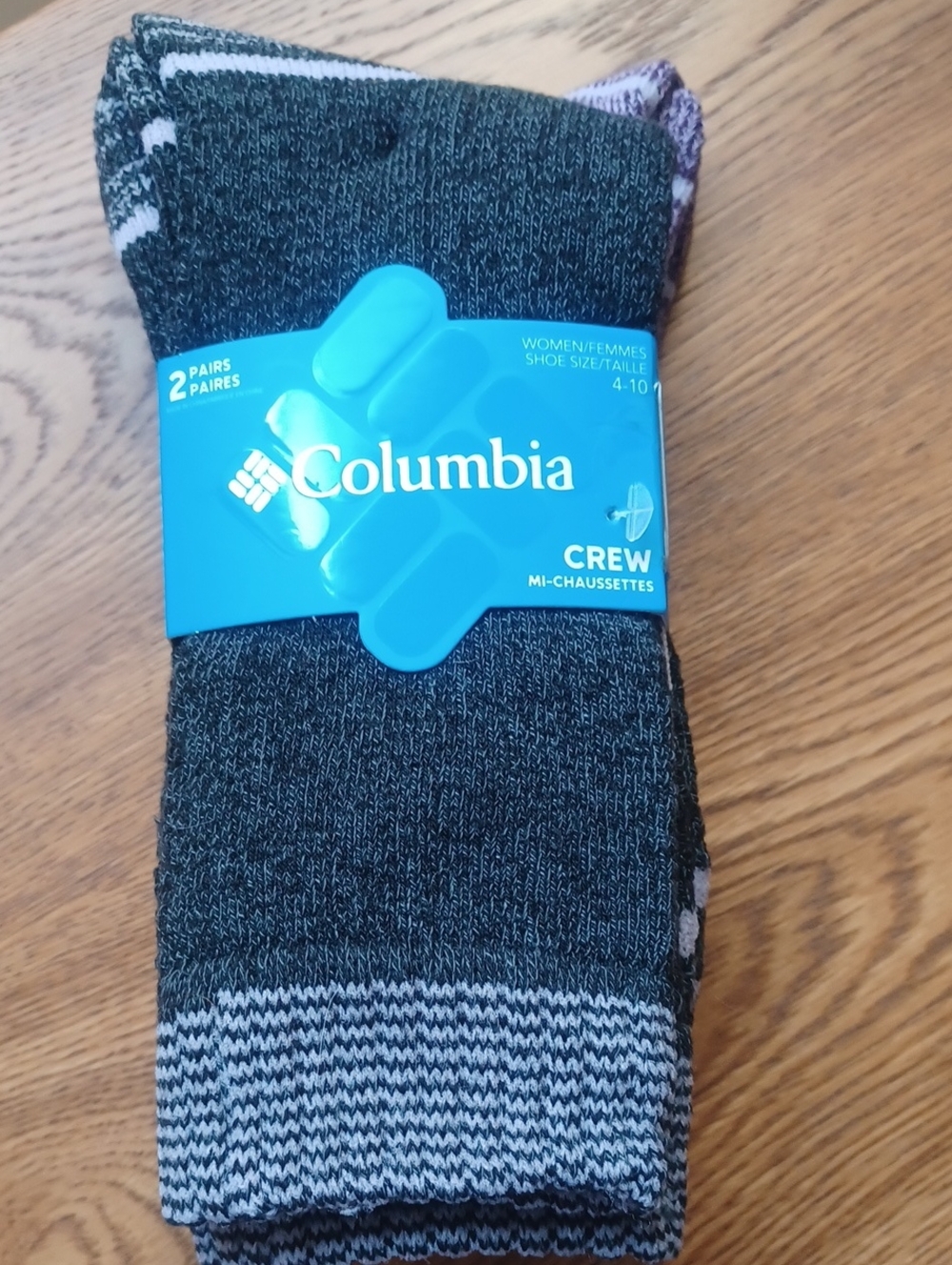 NEW COLUMBIA CREW SOCKS